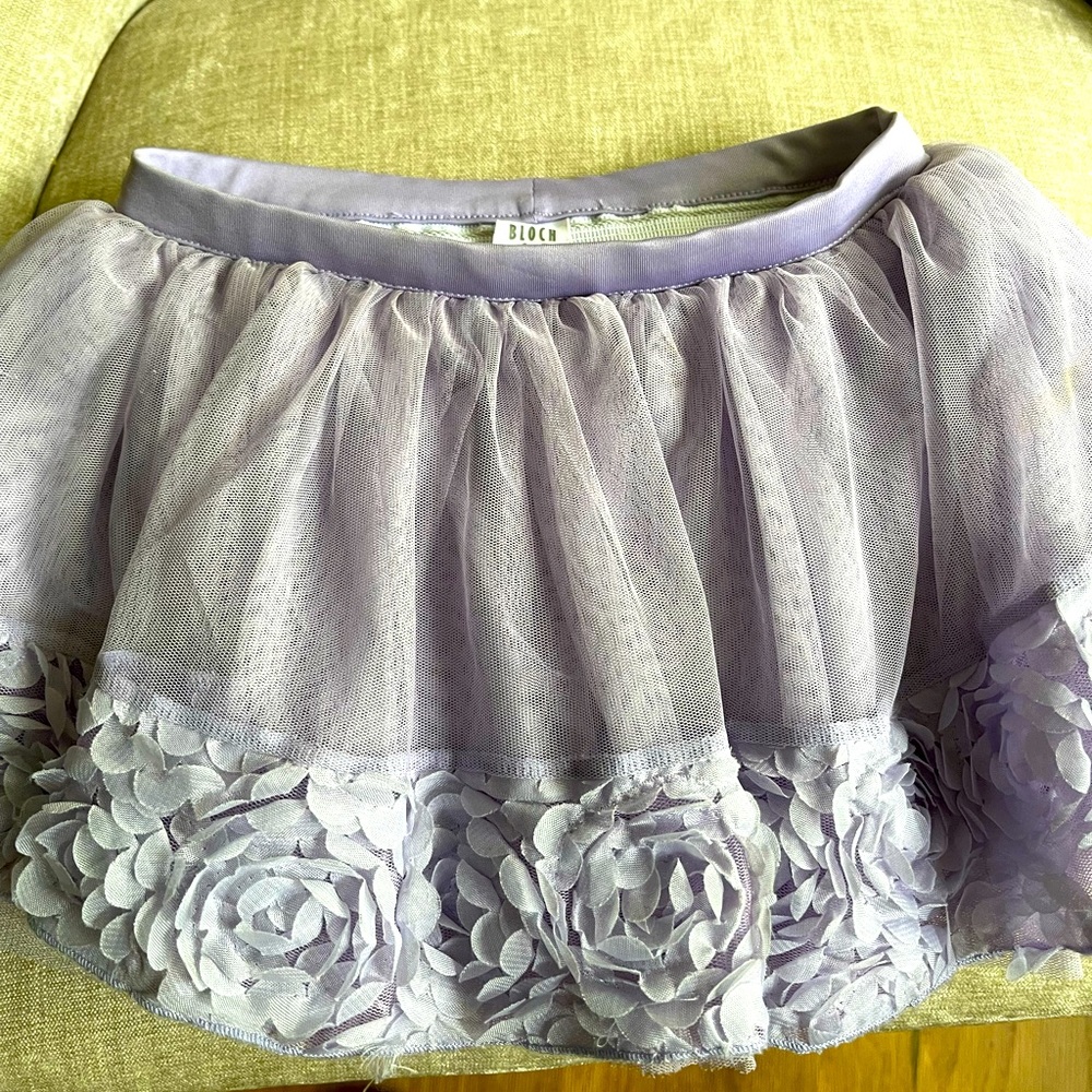 Bloch size 6x-7 ballet skirt